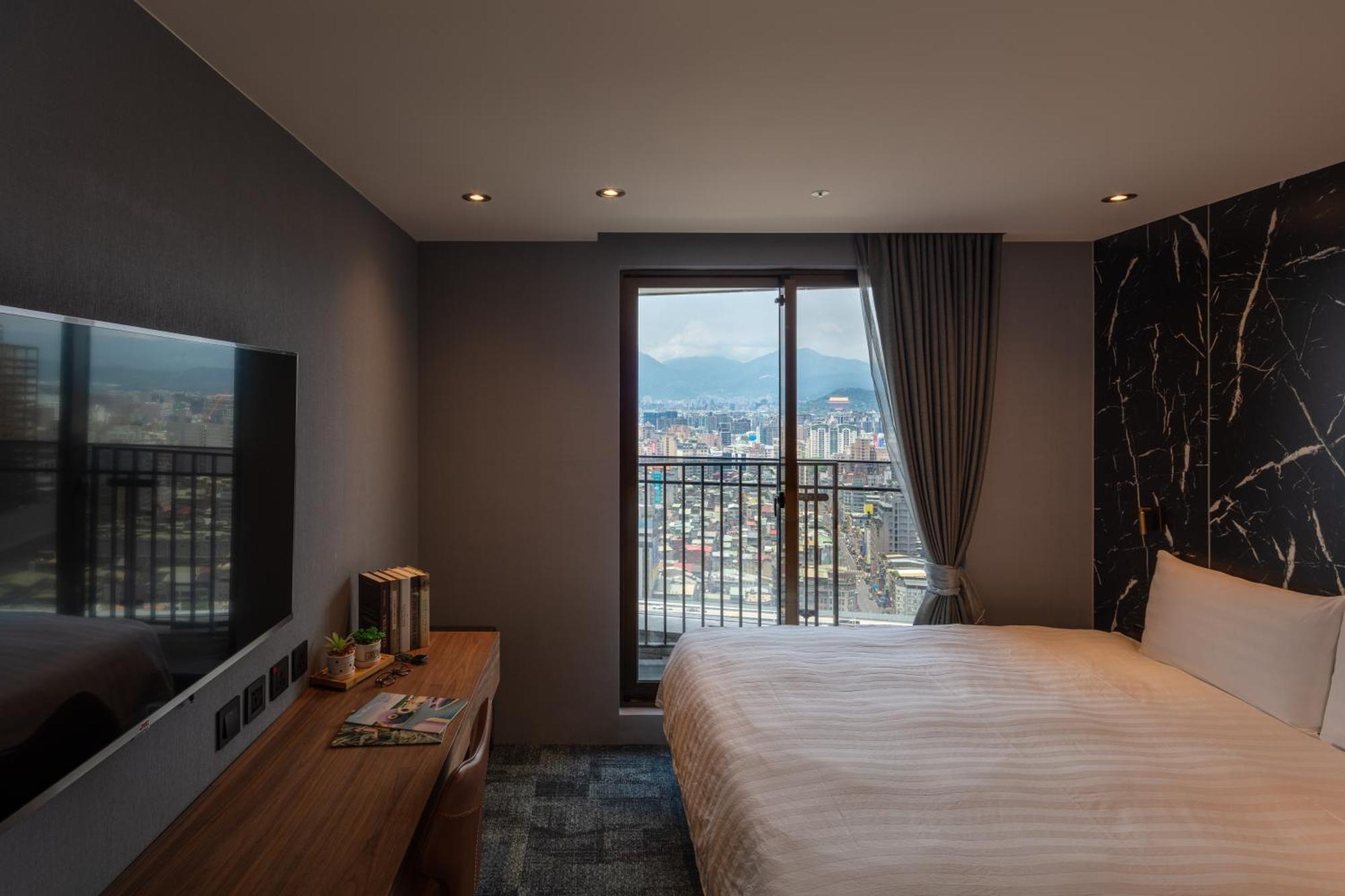 Roaders Plus Hotel - Taipei Station Номер фото